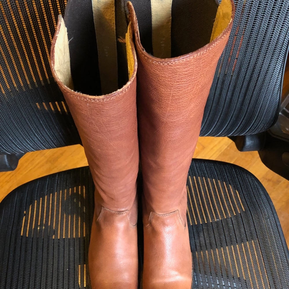 FRYE Women's Molly Gore Tall Riding Boot - Picture 5 of 8
